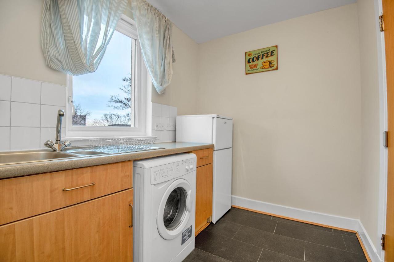Edinburgh City Center Coady Apartment Sleeps 5 Free Car Park Space Exteriör bild