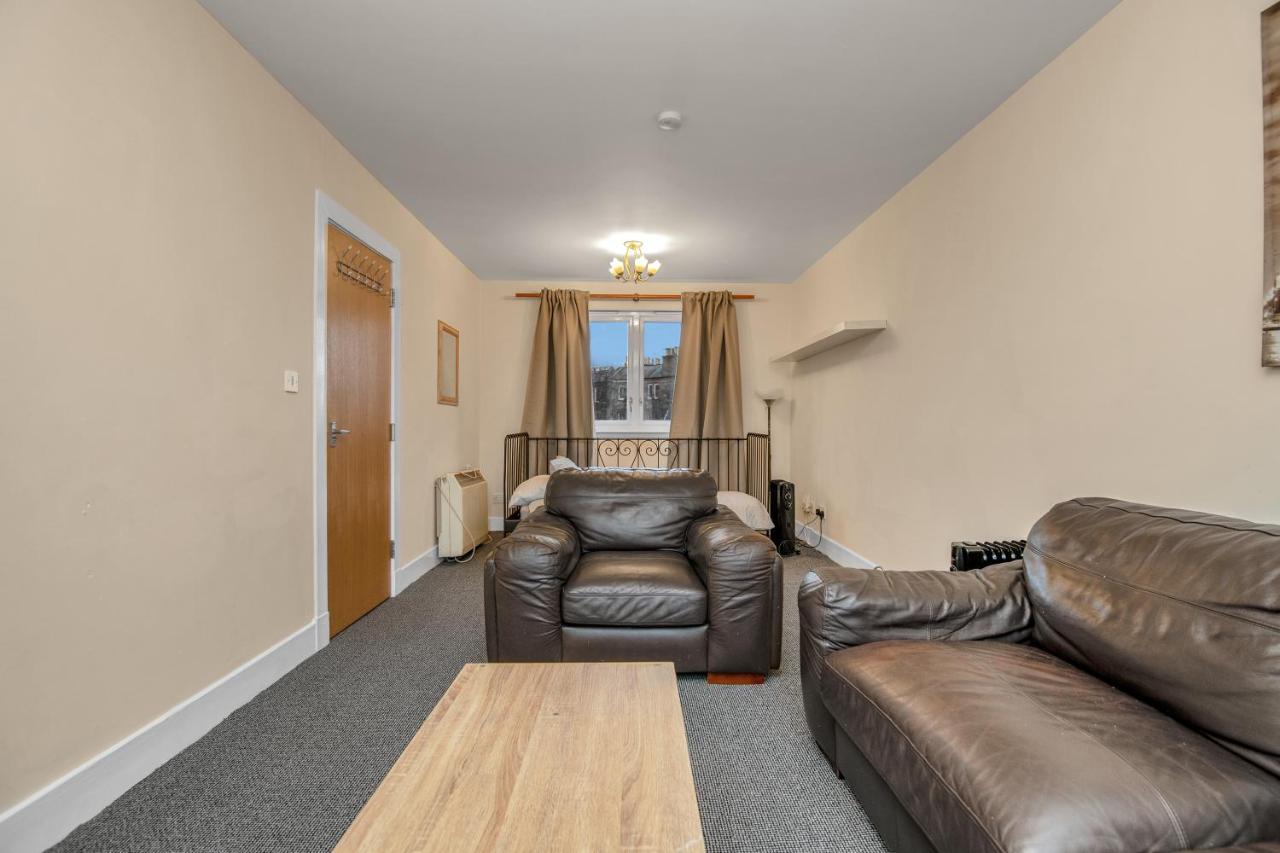 Edinburgh City Center Coady Apartment Sleeps 5 Free Car Park Space Exteriör bild