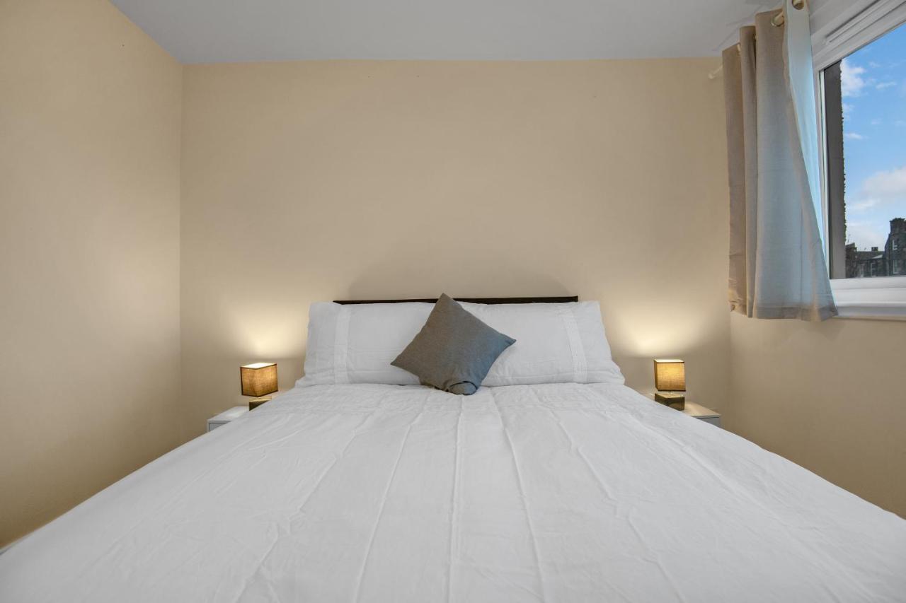 Edinburgh City Center Coady Apartment Sleeps 5 Free Car Park Space Exteriör bild