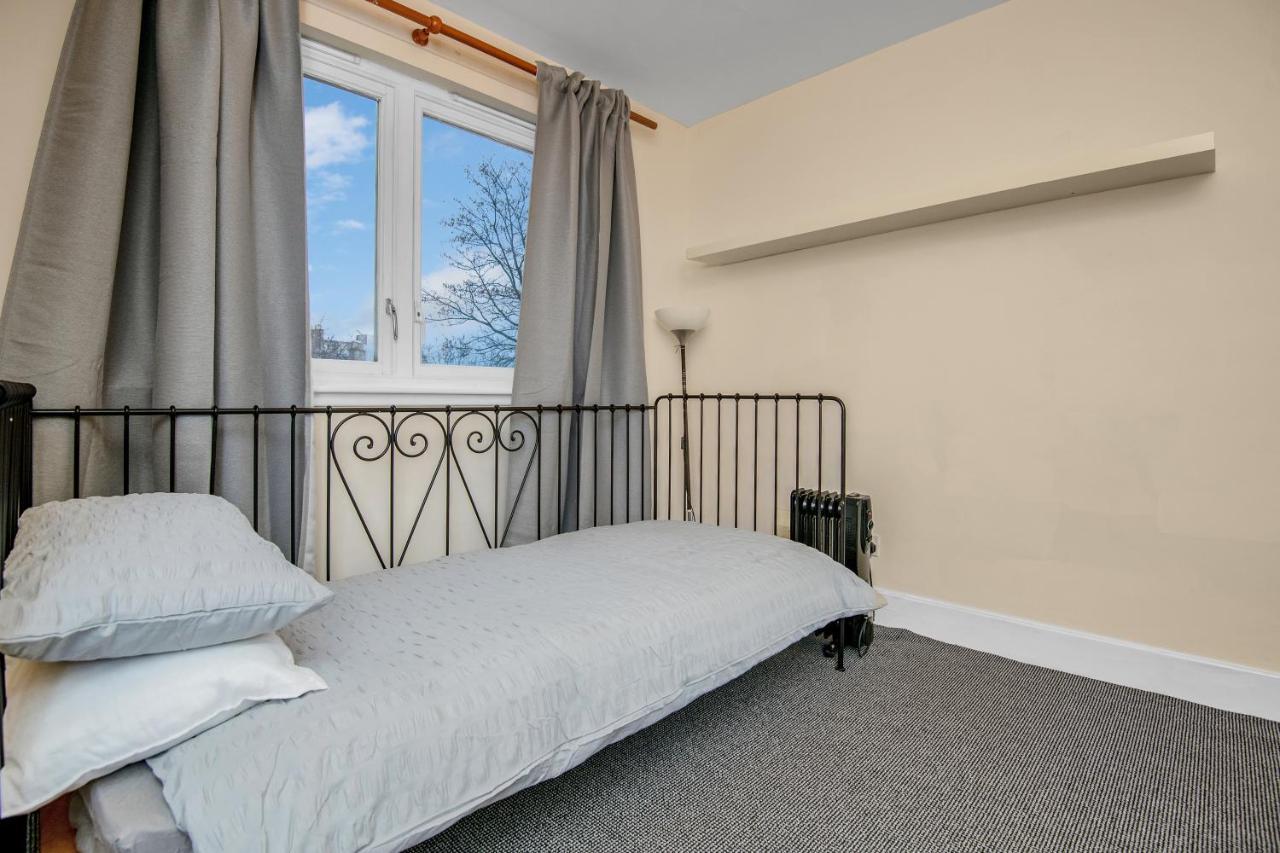 Edinburgh City Center Coady Apartment Sleeps 5 Free Car Park Space Exteriör bild