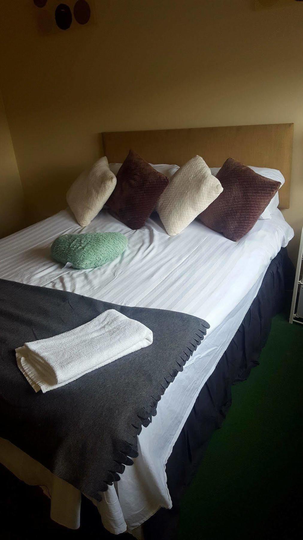 Edinburgh City Center Coady Apartment Sleeps 5 Free Car Park Space Exteriör bild
