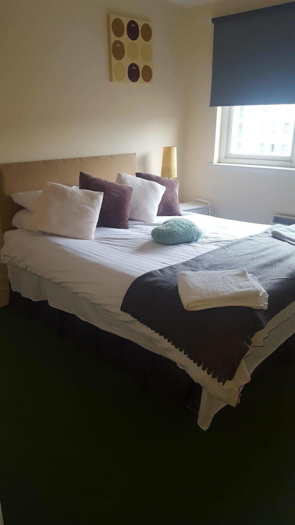 Edinburgh City Center Coady Apartment Sleeps 5 Free Car Park Space Exteriör bild